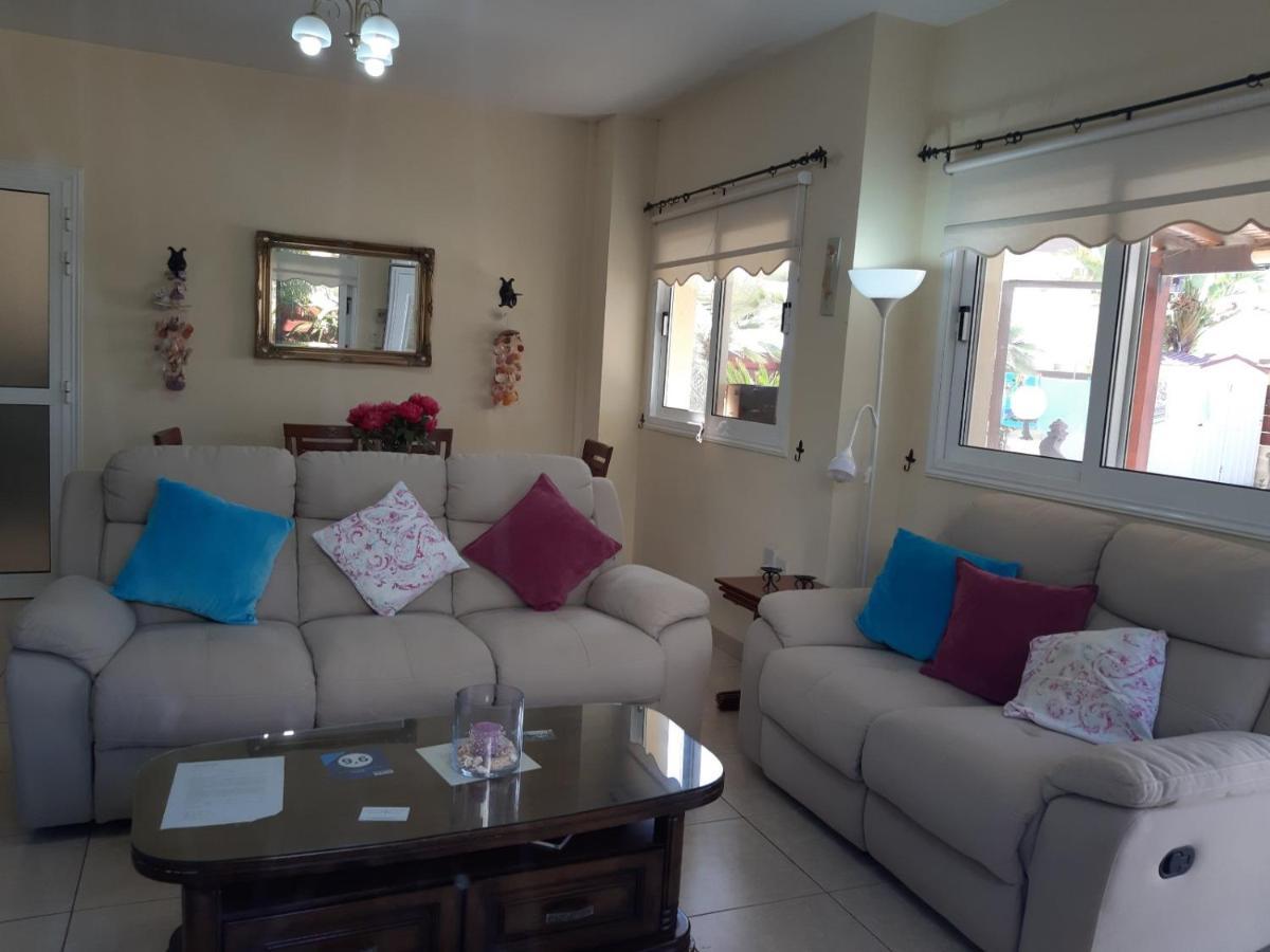 Carolyn Villa Is A Luxury 4-Bedroom Villa With Private Pool In Ayia Napa Exteriér fotografie